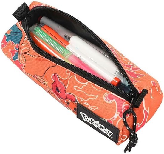 Pokémon Etui – Charmander & Charizard - PokeBro's Zutphen